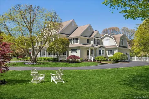 503 Cold Spring Road Laurel Hollow NY 11791