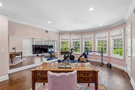 503 Cold Spring Road Laurel Hollow NY 11791