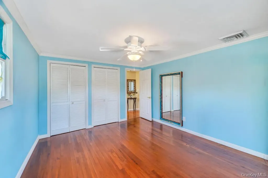 11 Biscayne Drive Selden NY 11784