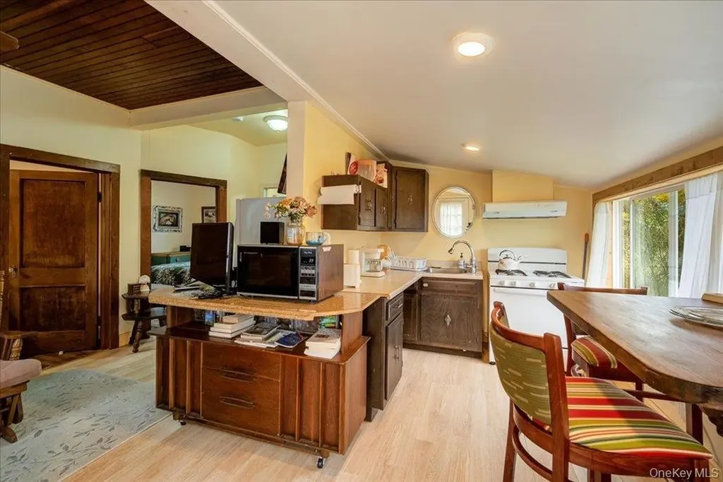 30 Walnut Mountain Road Liberty NY 12754
