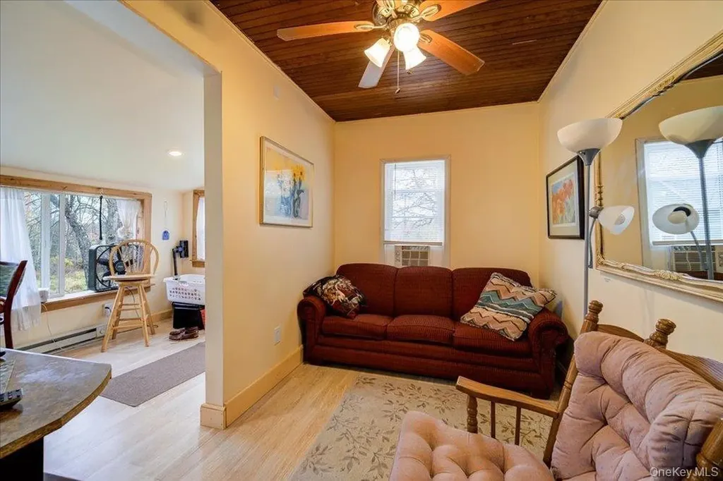 30 Walnut Mountain Road Liberty NY 12754