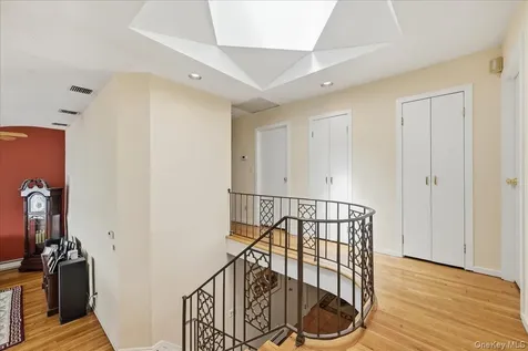 648 Nassau Avenue Freeport NY 11520