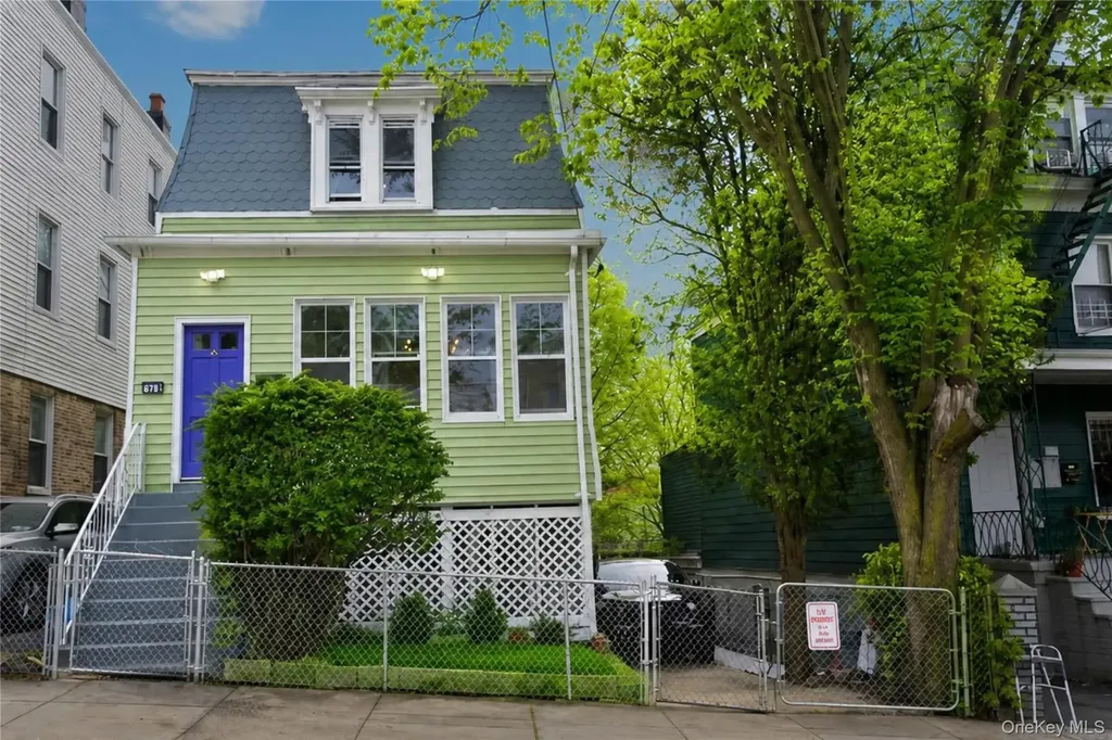 122 Oliver Avenue Yonkers NY 10701