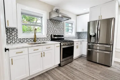 122 Oliver Avenue Yonkers NY 10701
