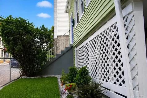 122 Oliver Avenue Yonkers NY 10701