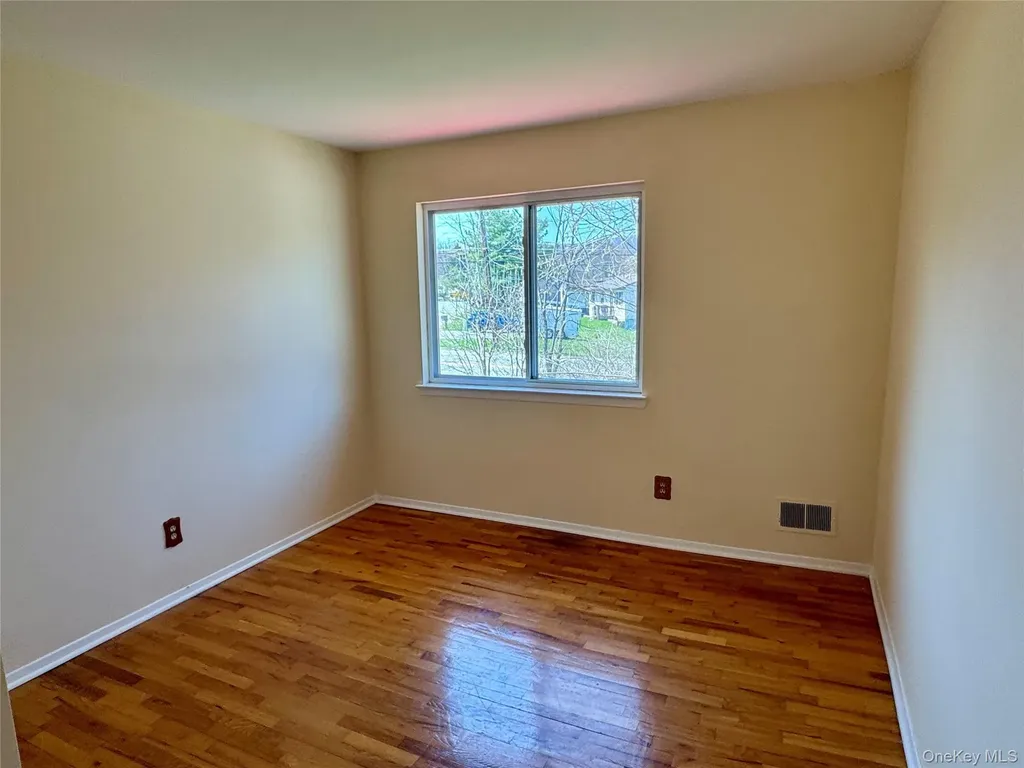 15 Rivervale Road Middletown NY 10940