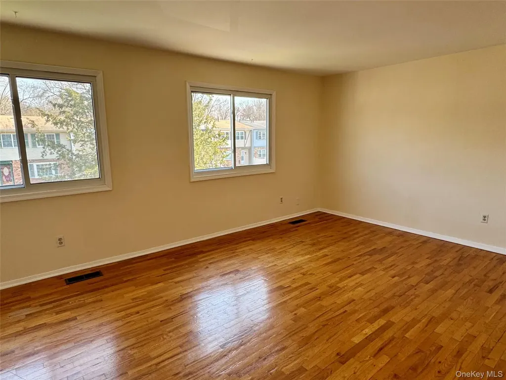 15 Rivervale Road Middletown NY 10940
