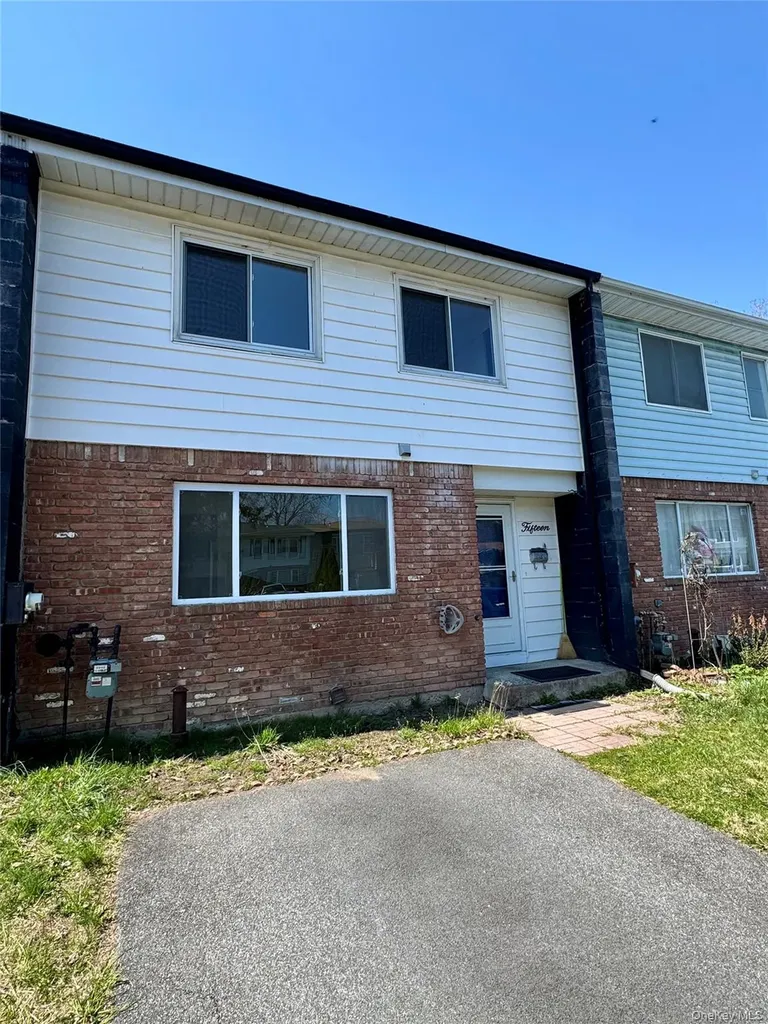 15 Rivervale Road Middletown NY 10940