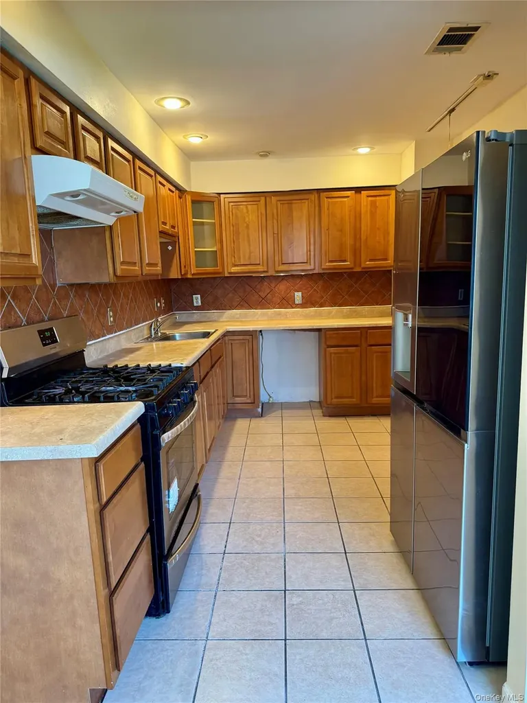15 Rivervale Road Middletown NY 10940