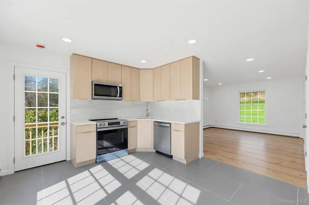 79 Brandy Lane Wappingers Falls NY 12590