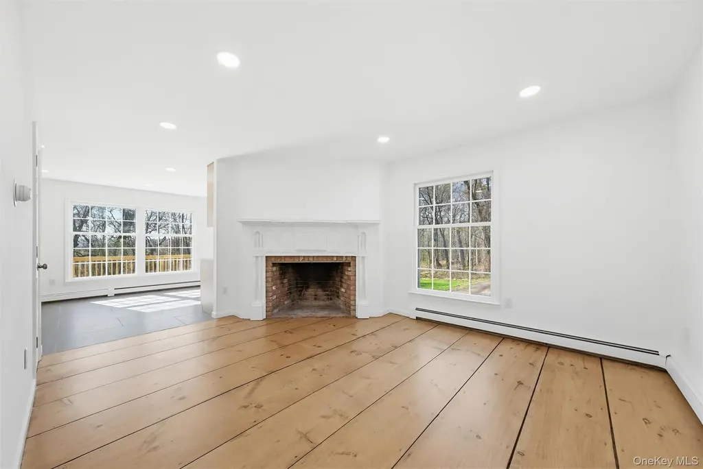 79 Brandy Lane Wappingers Falls NY 12590