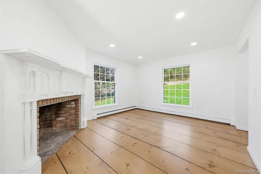 79 Brandy Lane Wappingers Falls NY 12590
