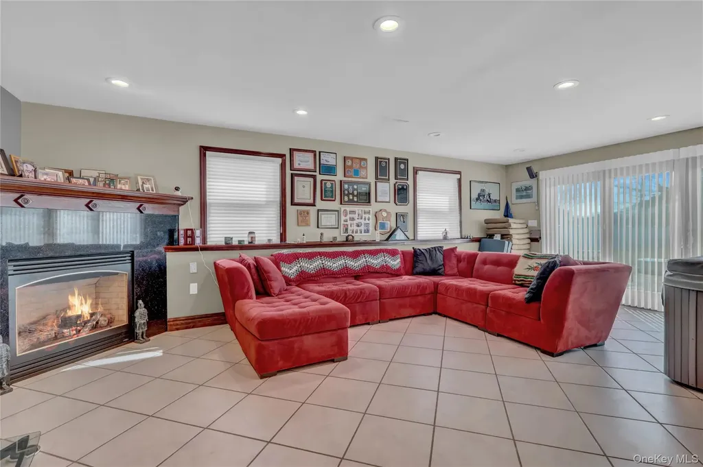 150 W Islip Road West Islip NY 11795