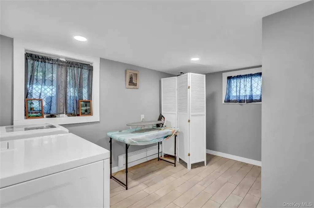 150 W Islip Road West Islip NY 11795