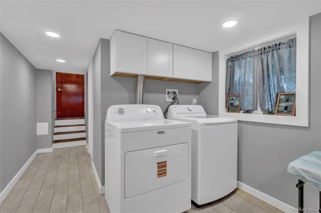 150 W Islip Road West Islip NY 11795