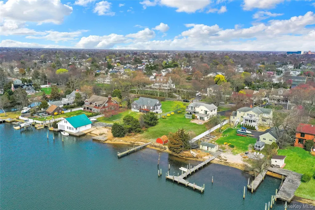 150 W Islip Road West Islip NY 11795