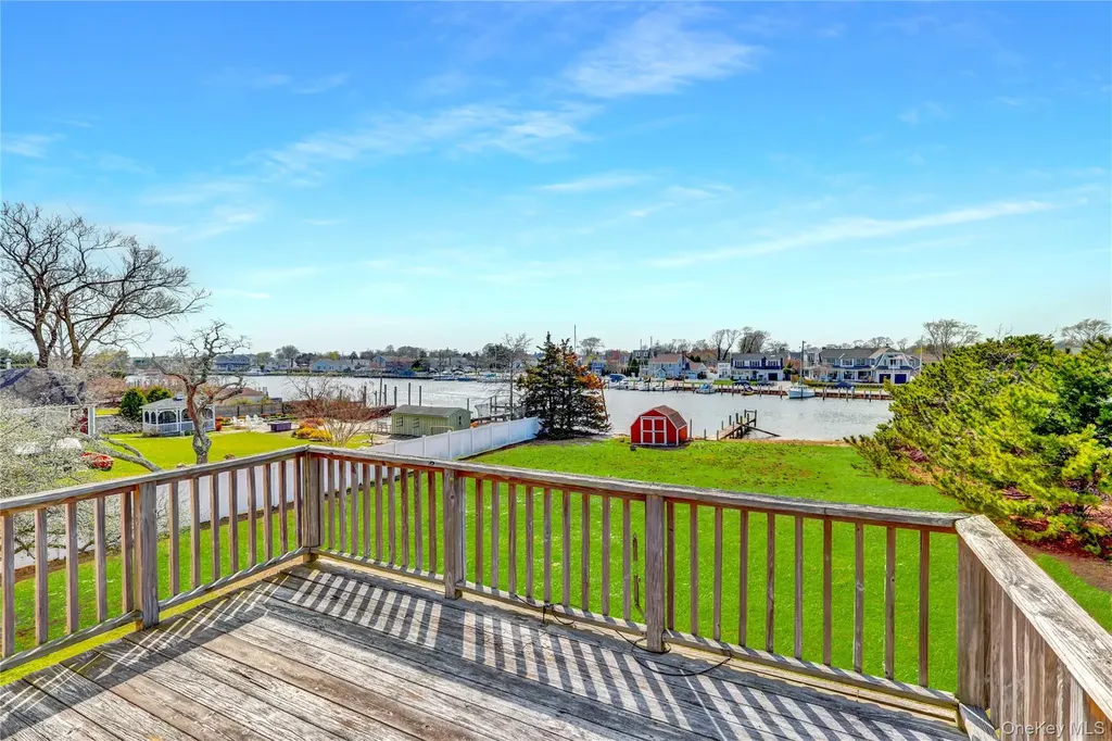 150 W Islip Road West Islip NY 11795