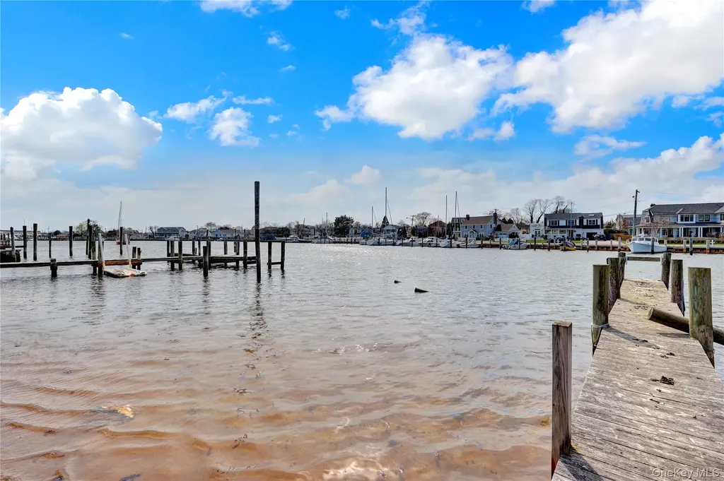 150 W Islip Road West Islip NY 11795