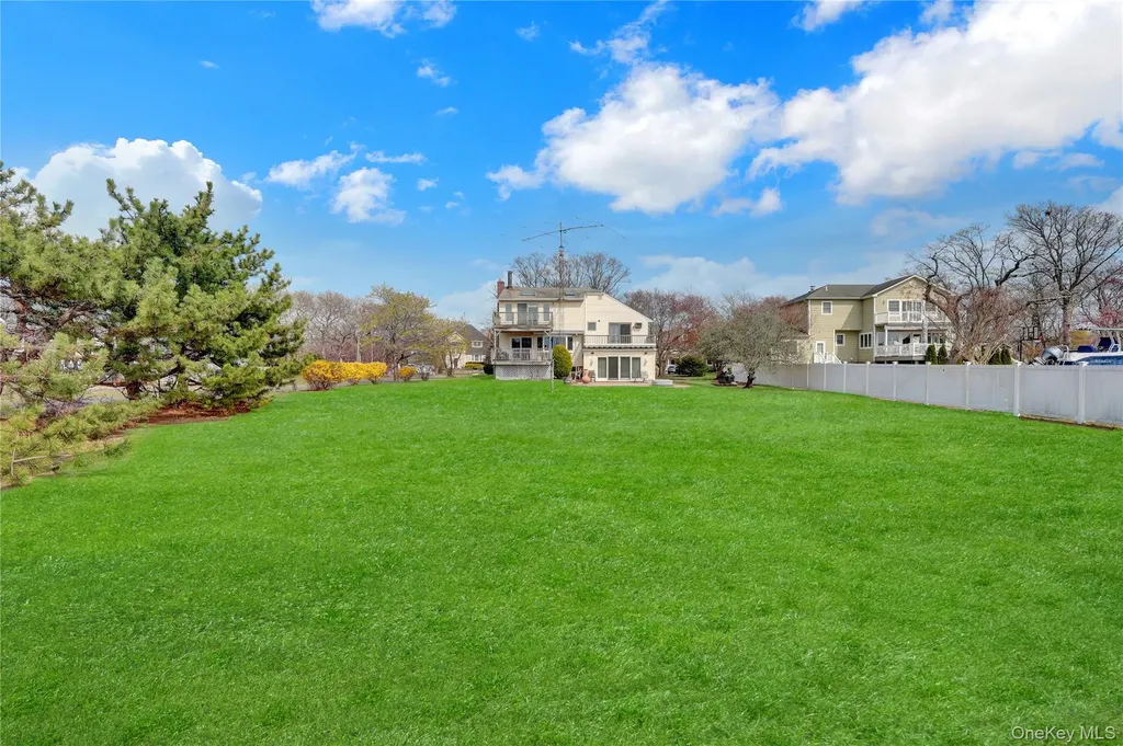 150 W Islip Road West Islip NY 11795