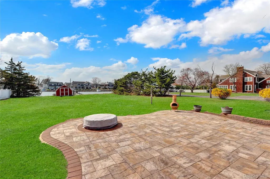 150 W Islip Road West Islip NY 11795