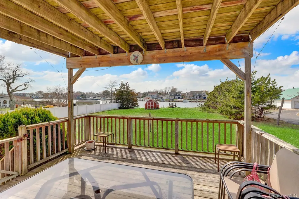 150 W Islip Road West Islip NY 11795