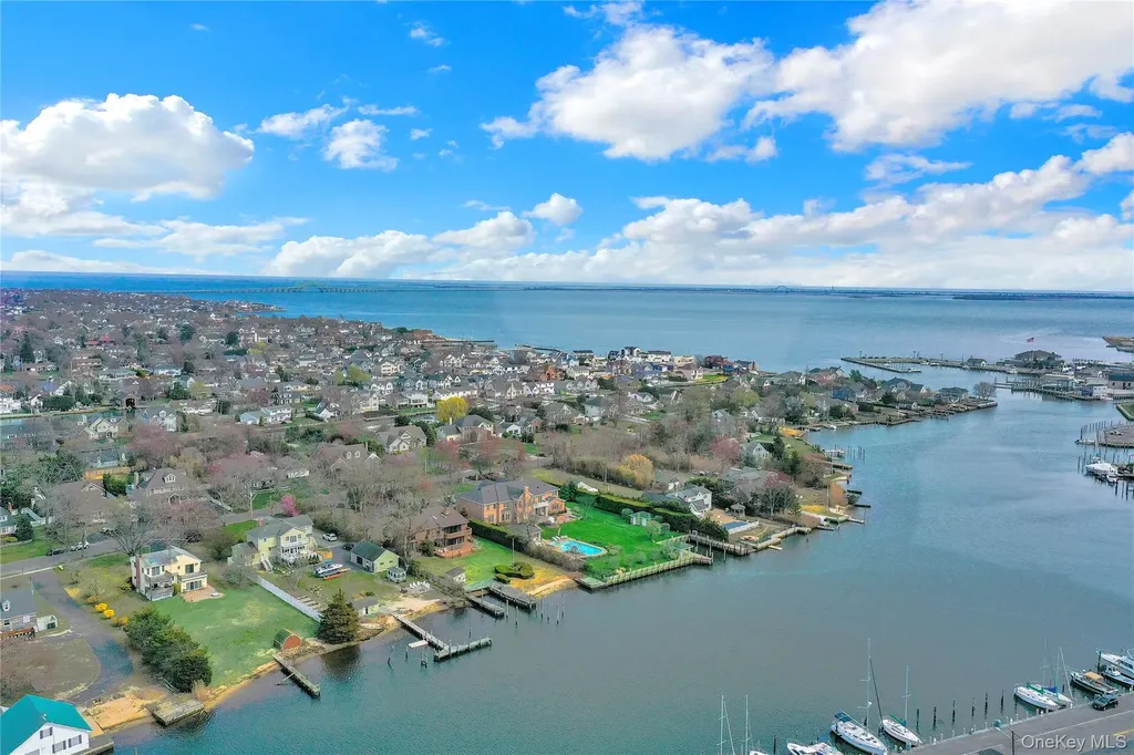 150 W Islip Road West Islip NY 11795