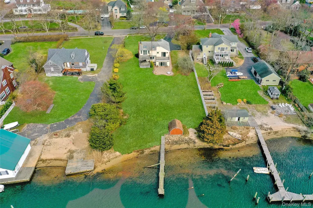 150 W Islip Road West Islip NY 11795