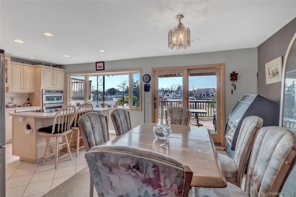 150 W Islip Road West Islip NY 11795