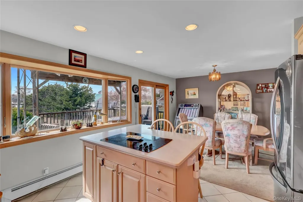 150 W Islip Road West Islip NY 11795