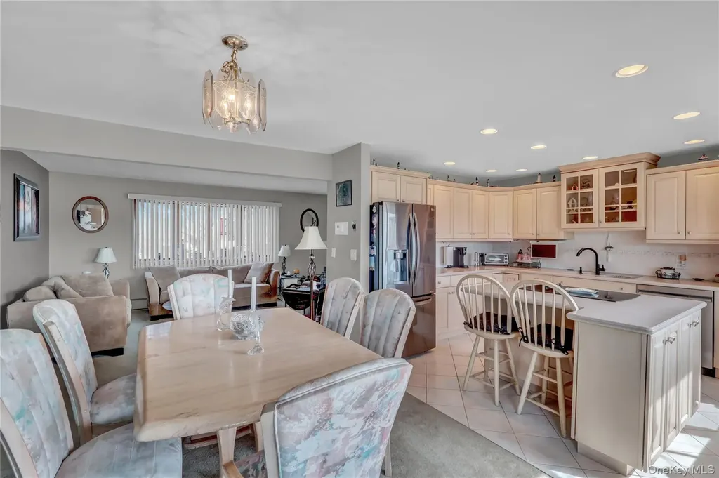 150 W Islip Road West Islip NY 11795