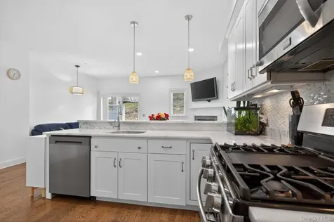 280 Boulder Ridge Road South Salem NY 10590