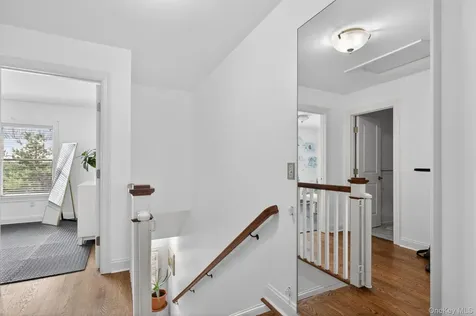 280 Boulder Ridge Road South Salem NY 10590