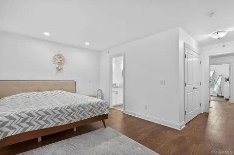 280 Boulder Ridge Road South Salem NY 10590