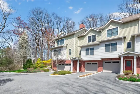 280 Boulder Ridge Road South Salem NY 10590