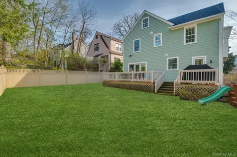 19 Nassau Road Larchmont NY 10538