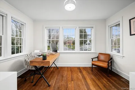 19 Nassau Road Larchmont NY 10538