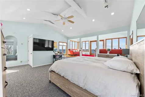 11 Pine Lane Bayville NY 11709