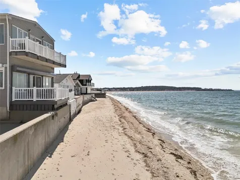 11 Pine Lane Bayville NY 11709