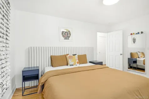 60 Hillside Lane New Rochelle NY 10804