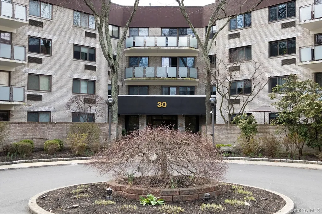 30 Greenridge Avenue White Plains NY 10605