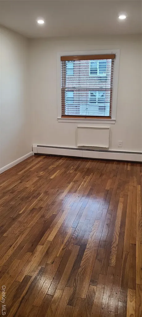 61-25 218 Street Bayside NY 11364