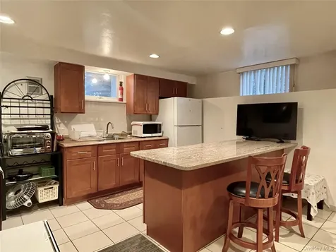 169 Old Mamaroneck Avenue White Plains NY 10605