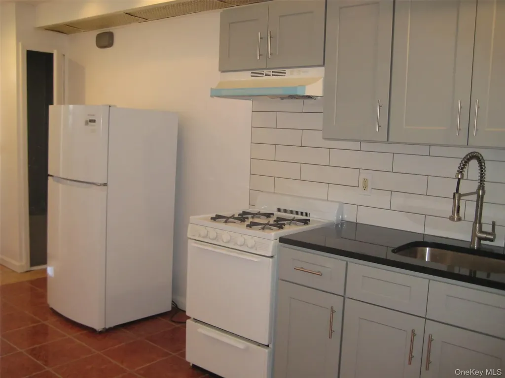 4630 Bell Boulevard Bayside NY 11361