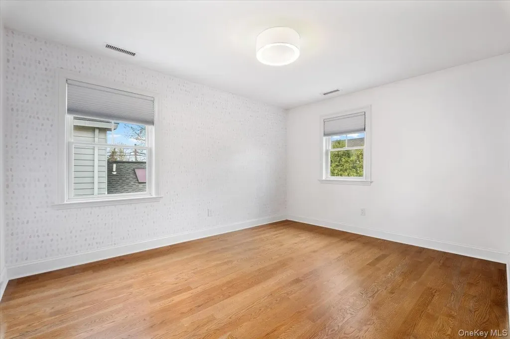 109 Lee Road Scarsdale NY 10583