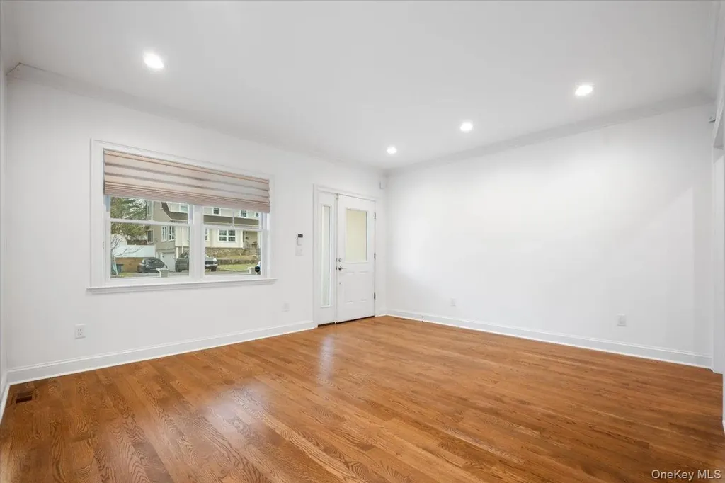109 Lee Road Scarsdale NY 10583