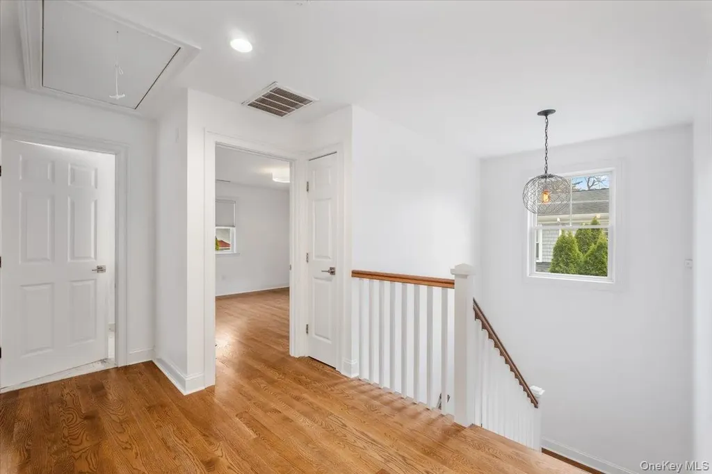 109 Lee Road Scarsdale NY 10583