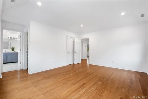 109 Lee Road Scarsdale NY 10583