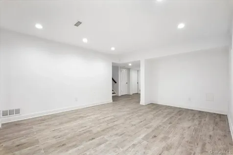 109 Lee Road Scarsdale NY 10583