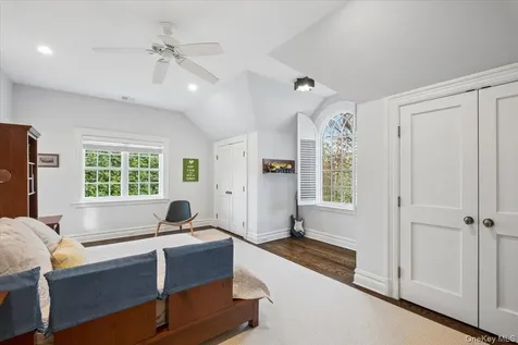 27 Kensington Road Scarsdale NY 10583