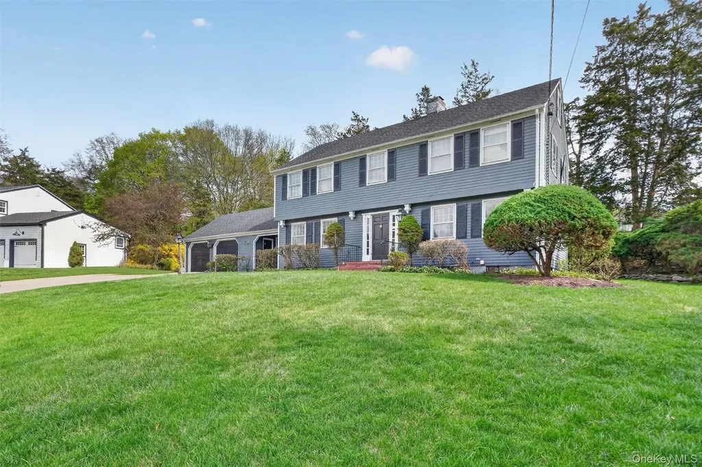 4 Scenic Drive Poughkeepsie NY 12603